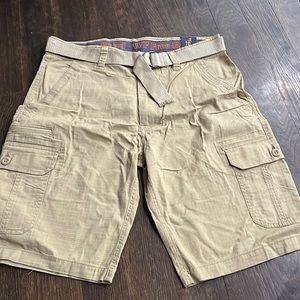 Wear first brand men’s cargo shorts NWT